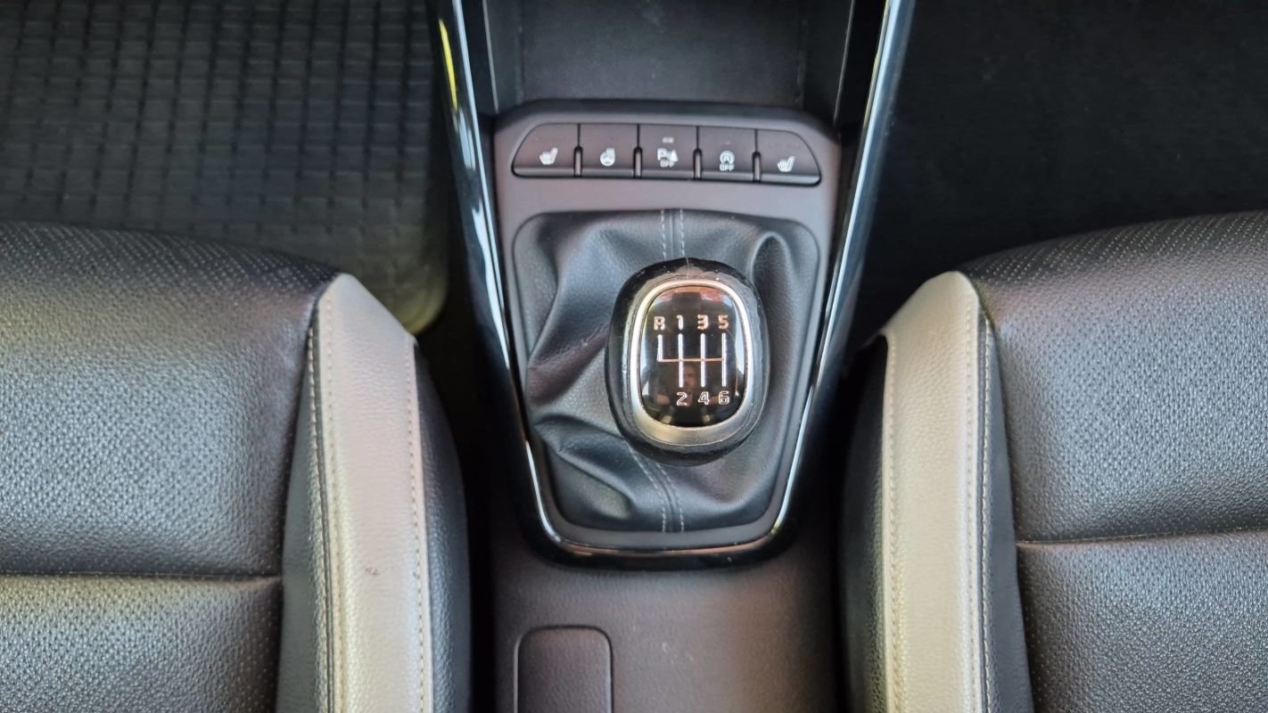 Kia Stonic - Photo 27
