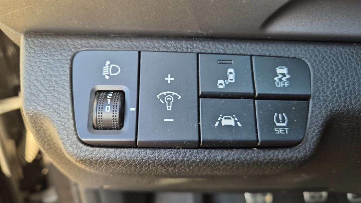 Kia Stonic - Photo 28