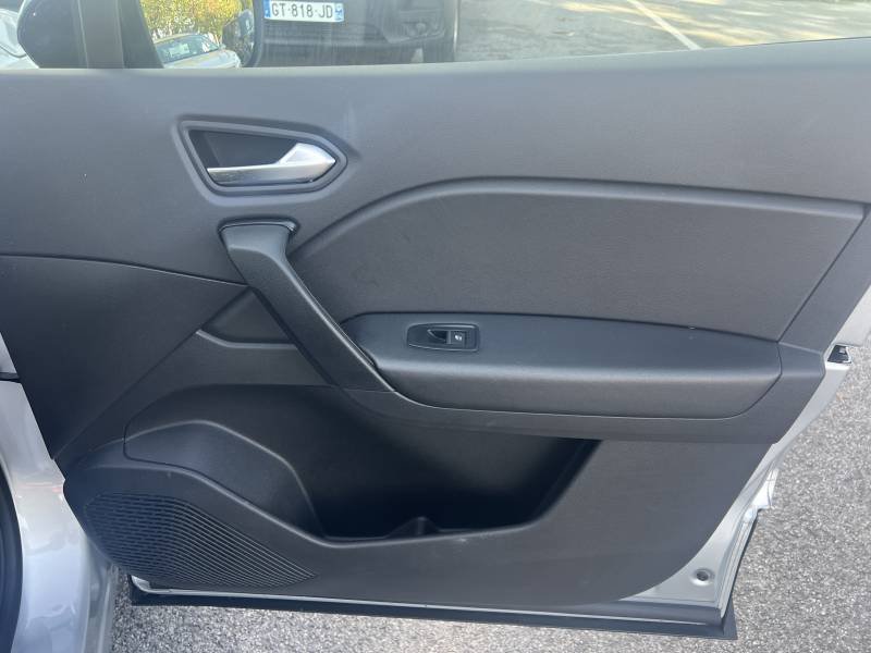 Renault Captur - Photo 14