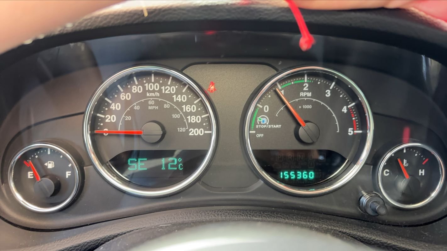 Jeep Wrangler - Photo 12