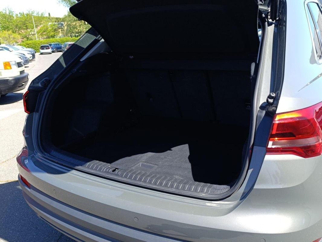Audi Q3 - Photo 32