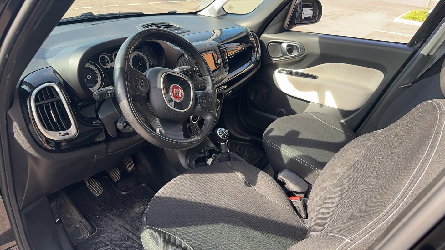 Fiat 500L - Photo 8