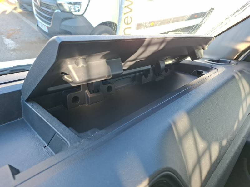 Renault Master - Photo 36