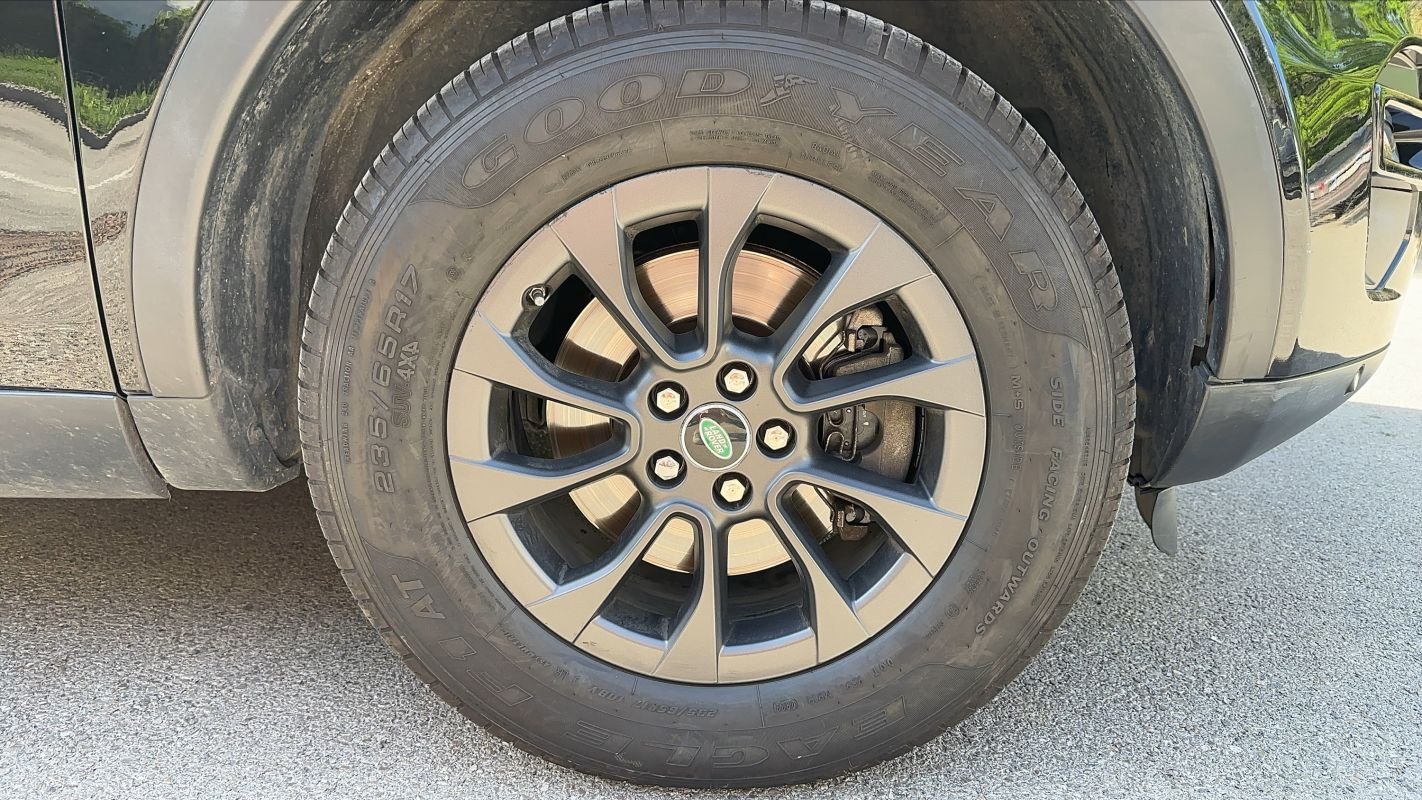 Land Rover Discovery Sport - Photo 17