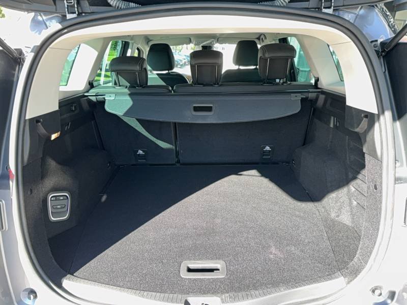 Renault Scénic - Photo 20