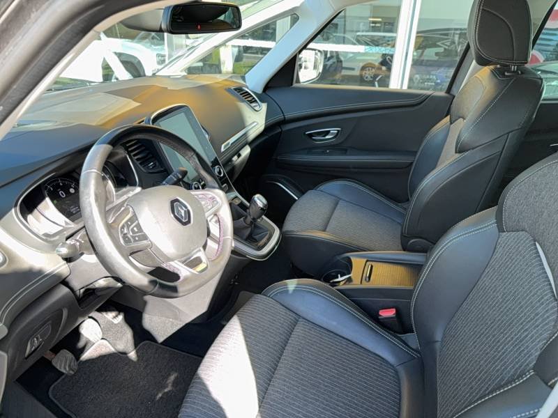 Renault Scénic - Photo 10