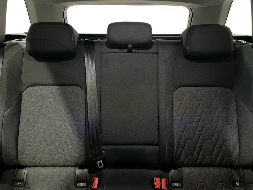 Volkswagen Golf SW - Photo 22