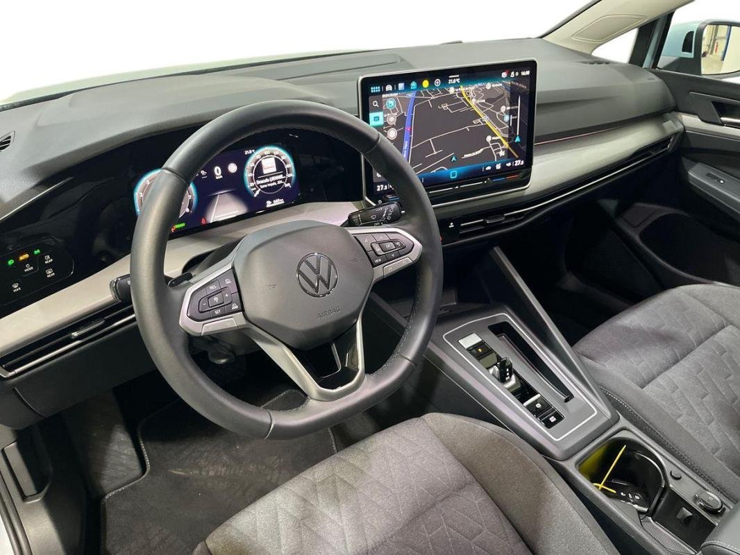 Volkswagen Golf SW - Photo 9