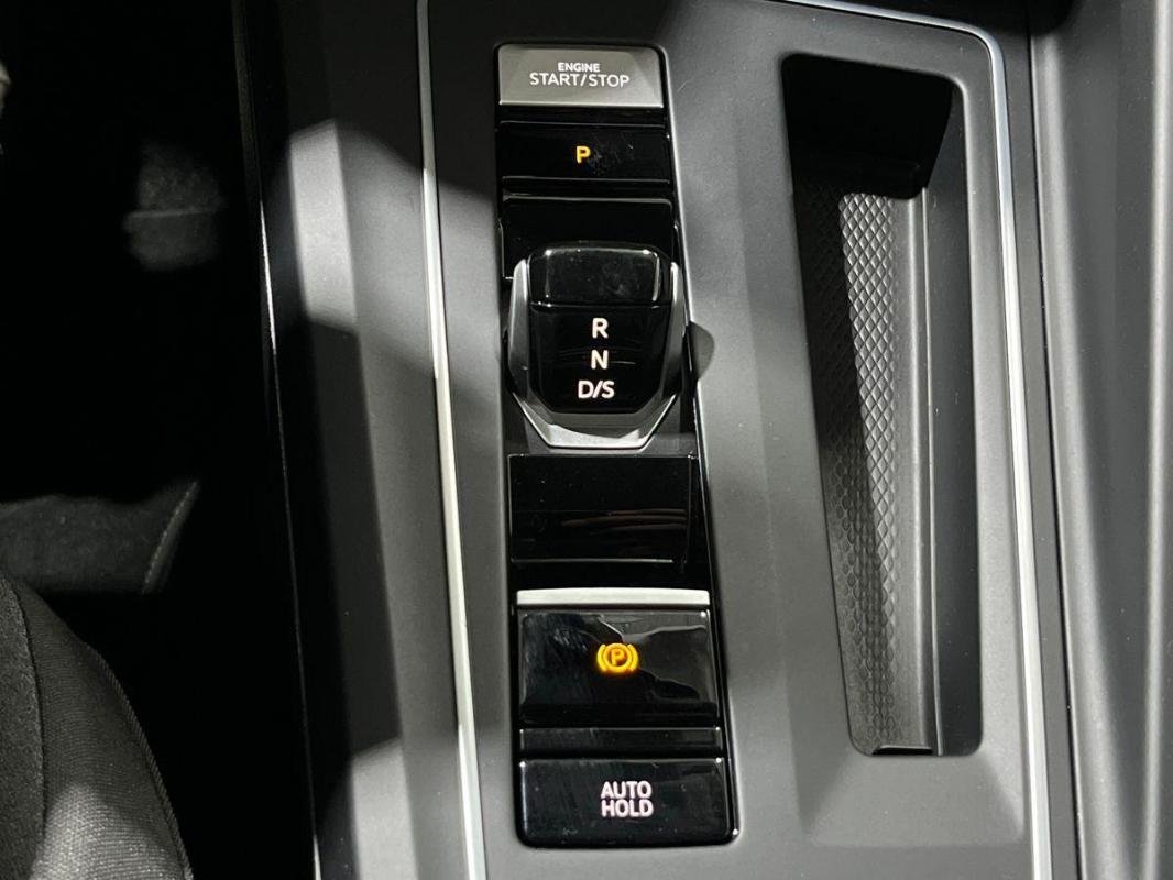 Volkswagen Golf - Photo 11