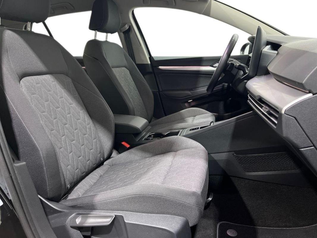 Volkswagen Golf - Photo 13