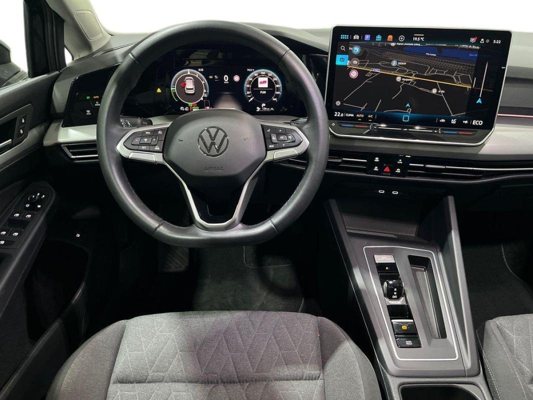 Volkswagen Golf - Photo 24