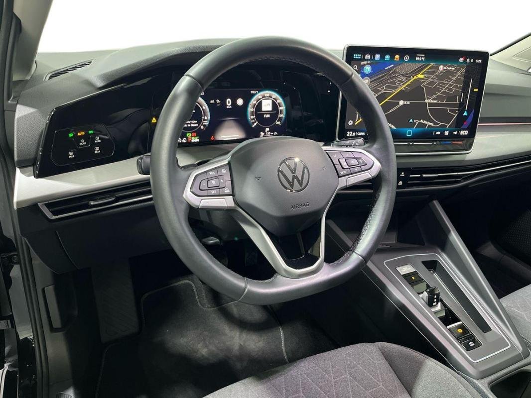 Volkswagen Golf - Photo 9