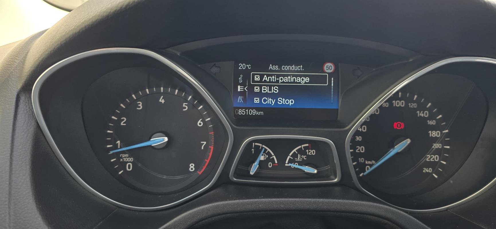 Ford Focus - Photo 19