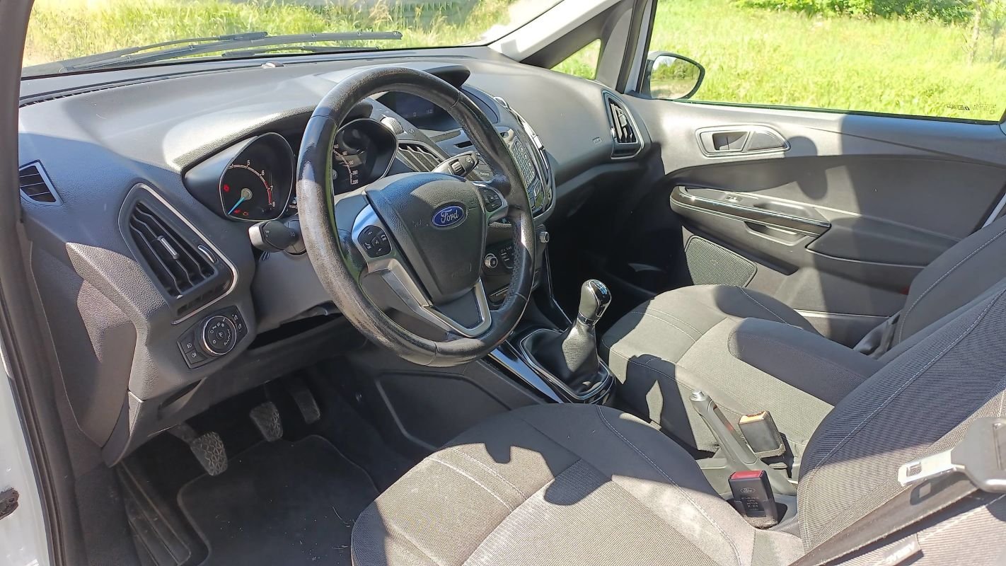 Ford B-Max - Photo 8