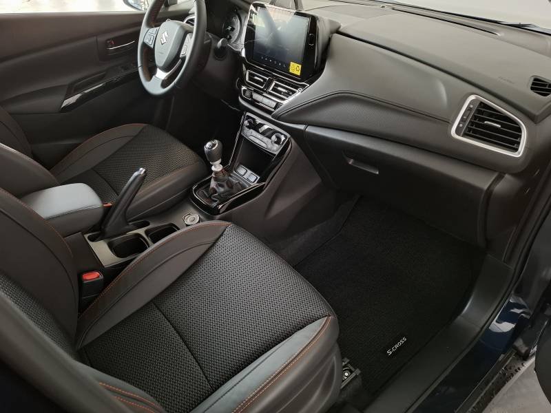 Suzuki s-cross - Photo 13