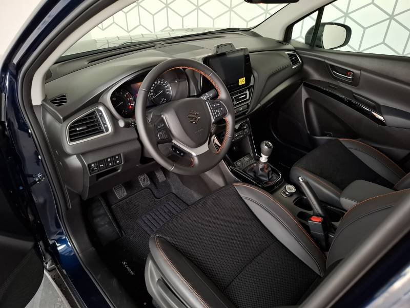 Suzuki s-cross - Photo 9