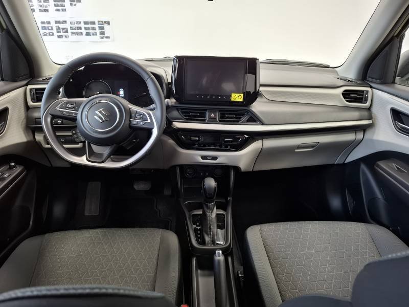 Suzuki Swift - Photo 12