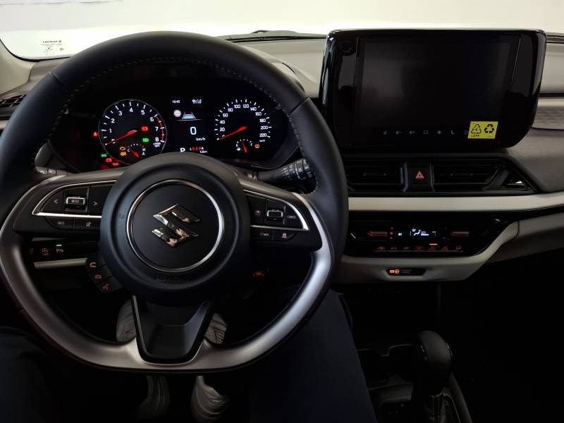 Suzuki Swift - Photo 10