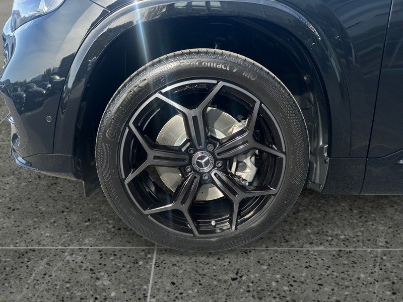 Mercedes GLB - Photo 13