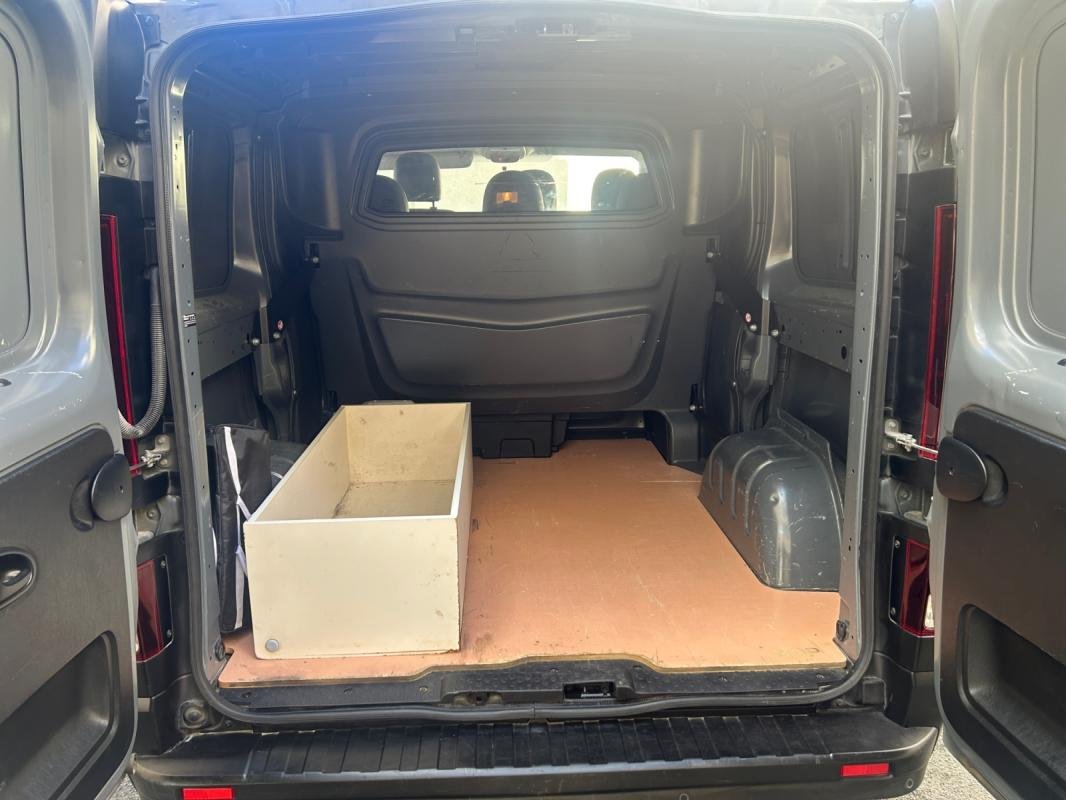 Renault Trafic - Photo 16