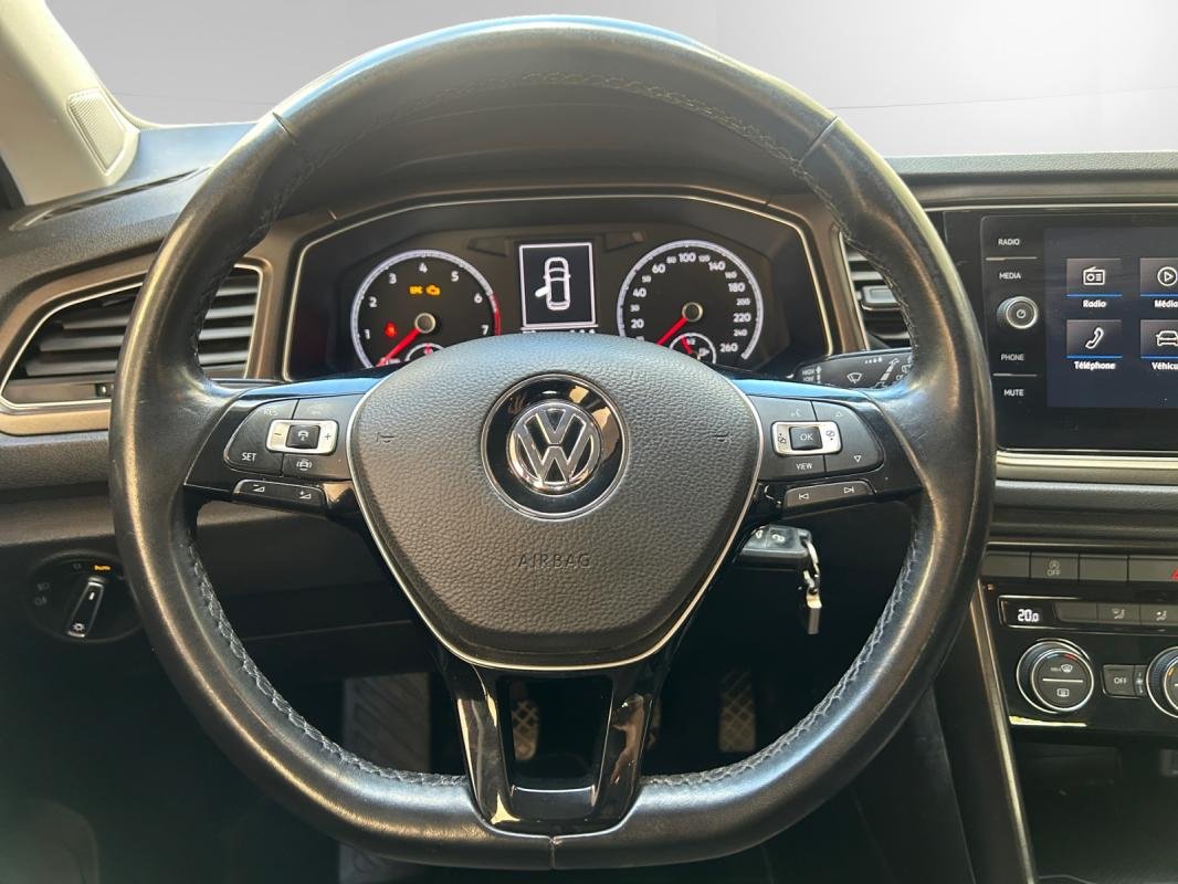 Volkswagen T-Roc - Photo 11