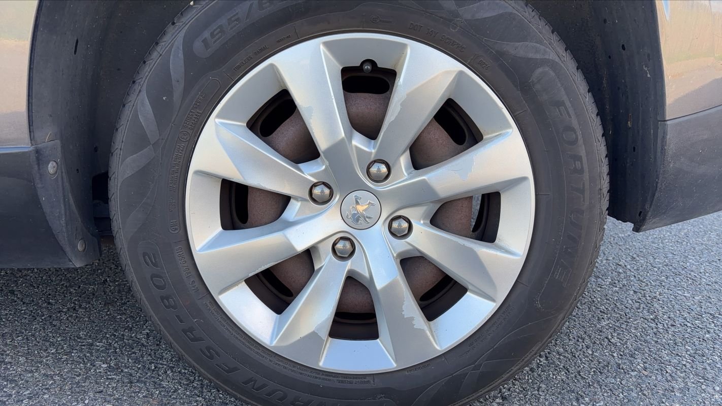 Peugeot 2008 - Photo 19