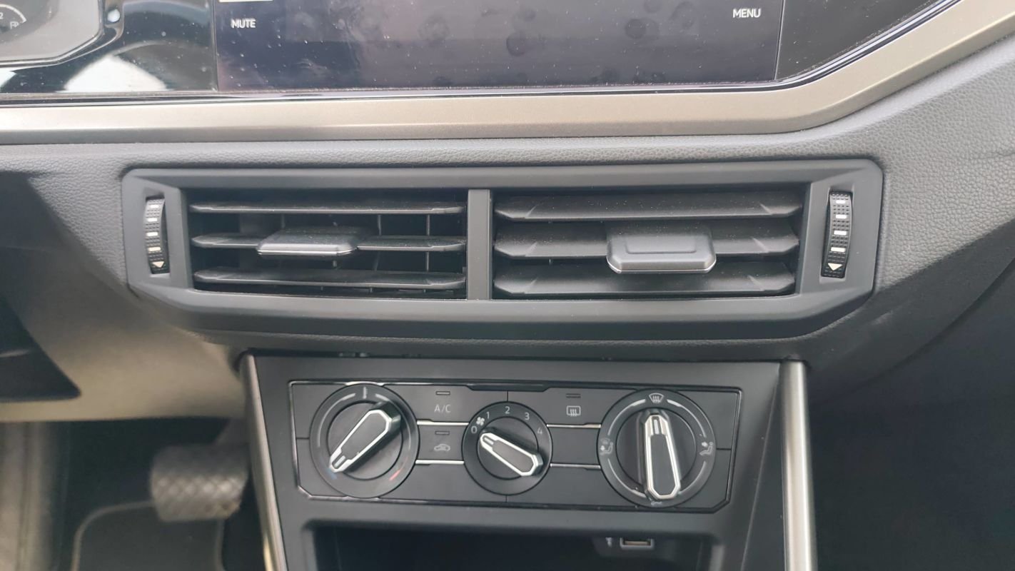 Volkswagen Polo - Photo 13