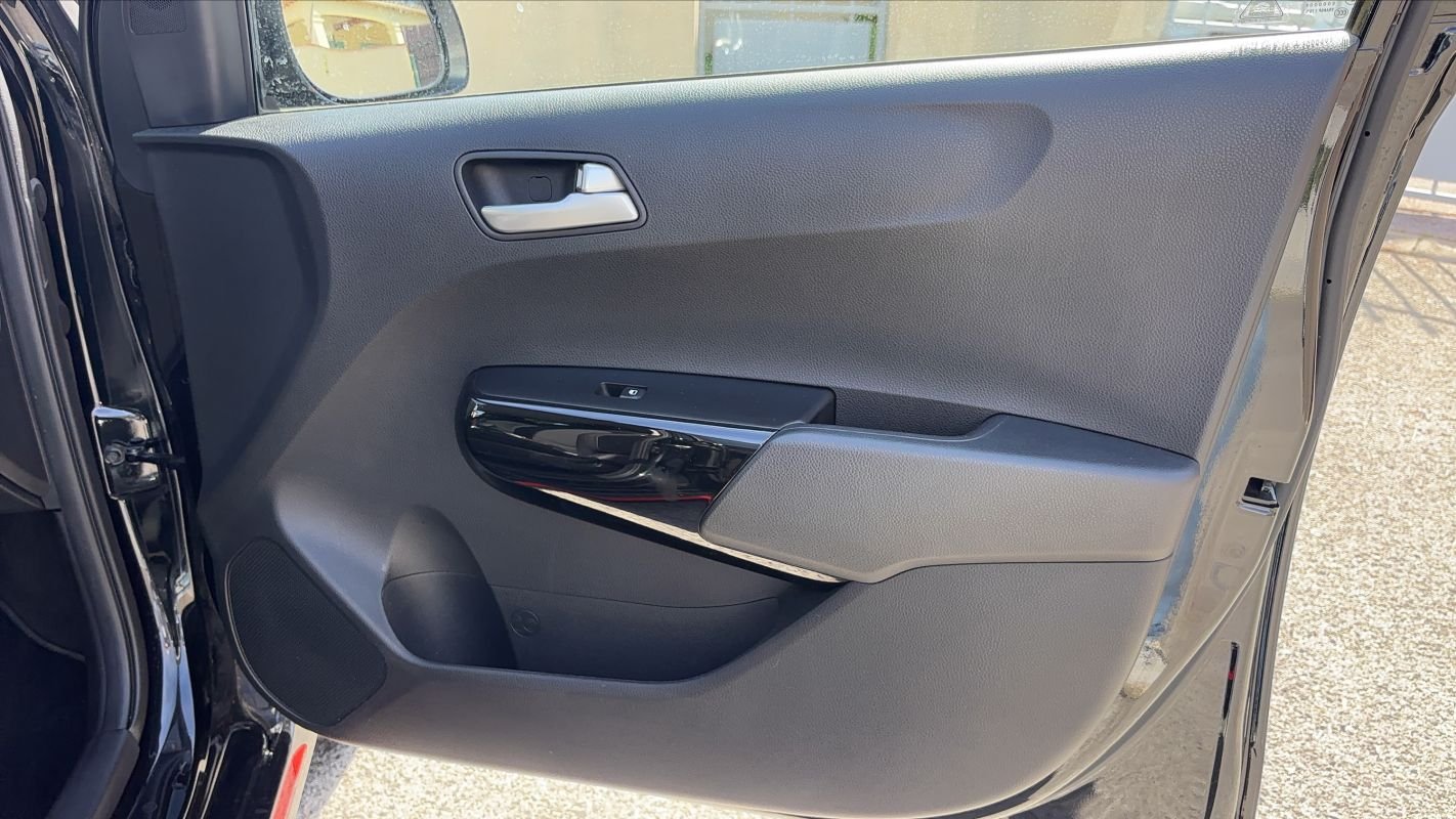Kia Picanto - Photo 23