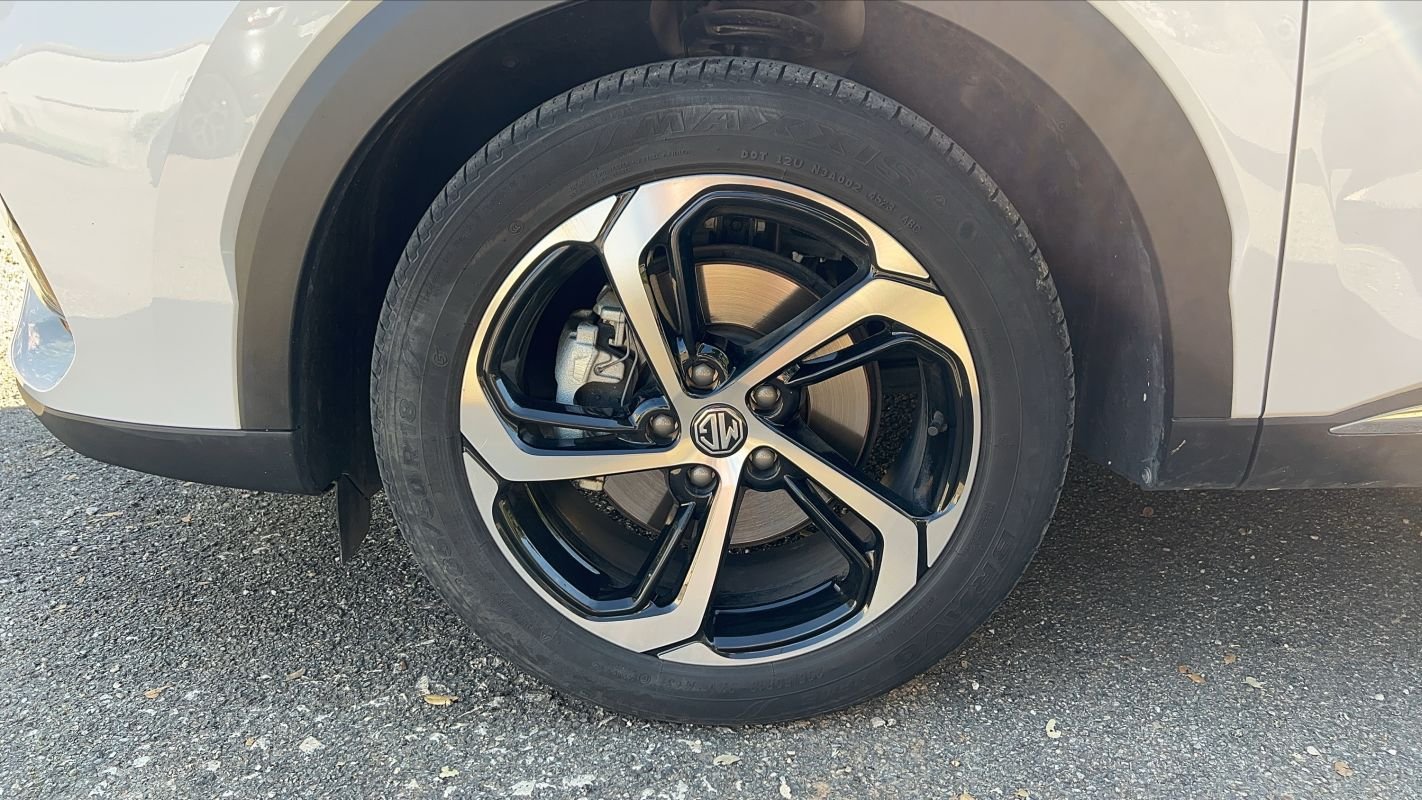 MG EHS - Photo 18