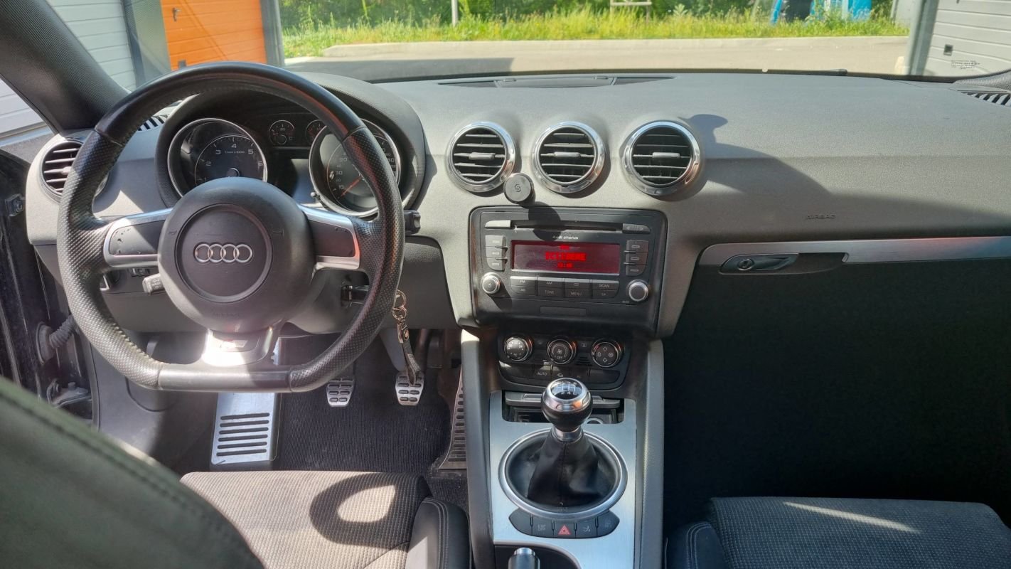 Audi TT - Photo 11