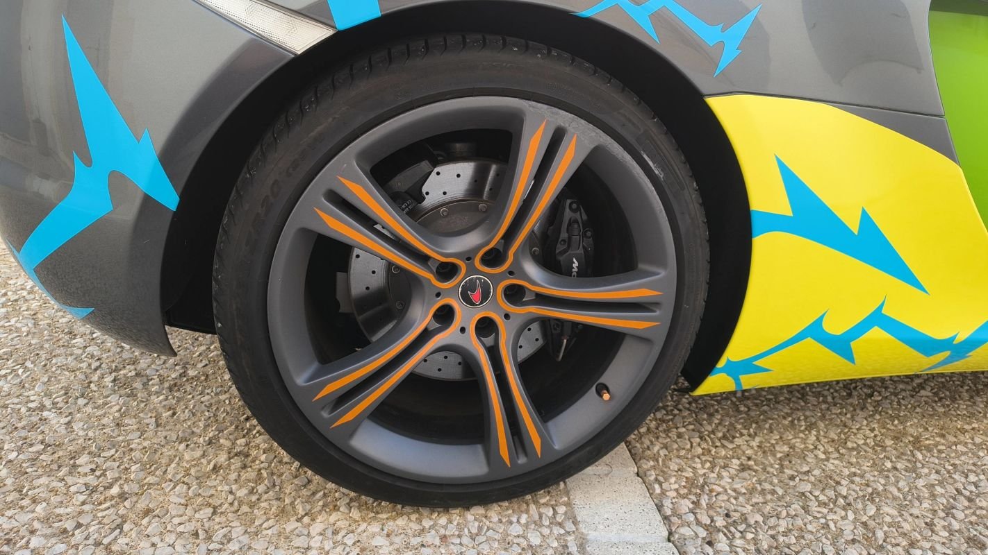McLaren MP4-12C - Photo 16