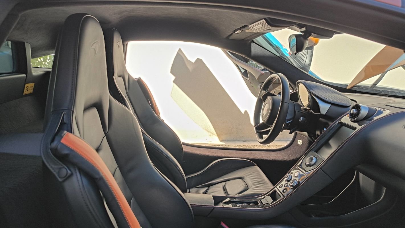 McLaren MP4-12C - Photo 27