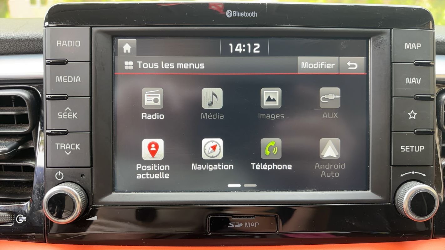 Kia Stonic - Photo 13