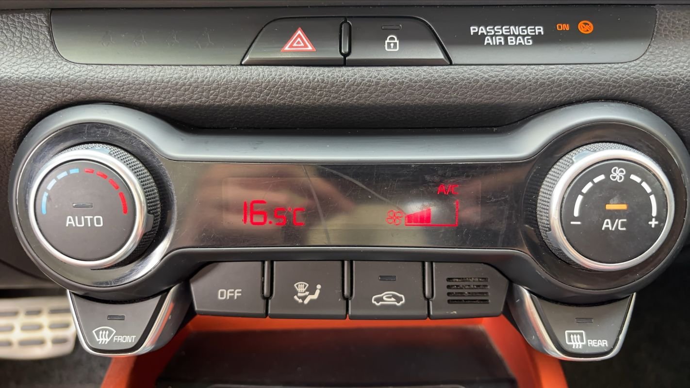 Kia Stonic - Photo 27