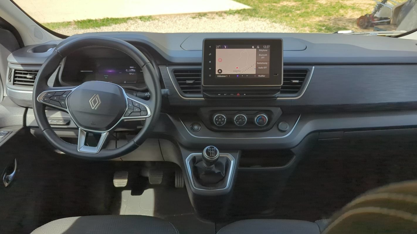Renault Trafic - Photo 11