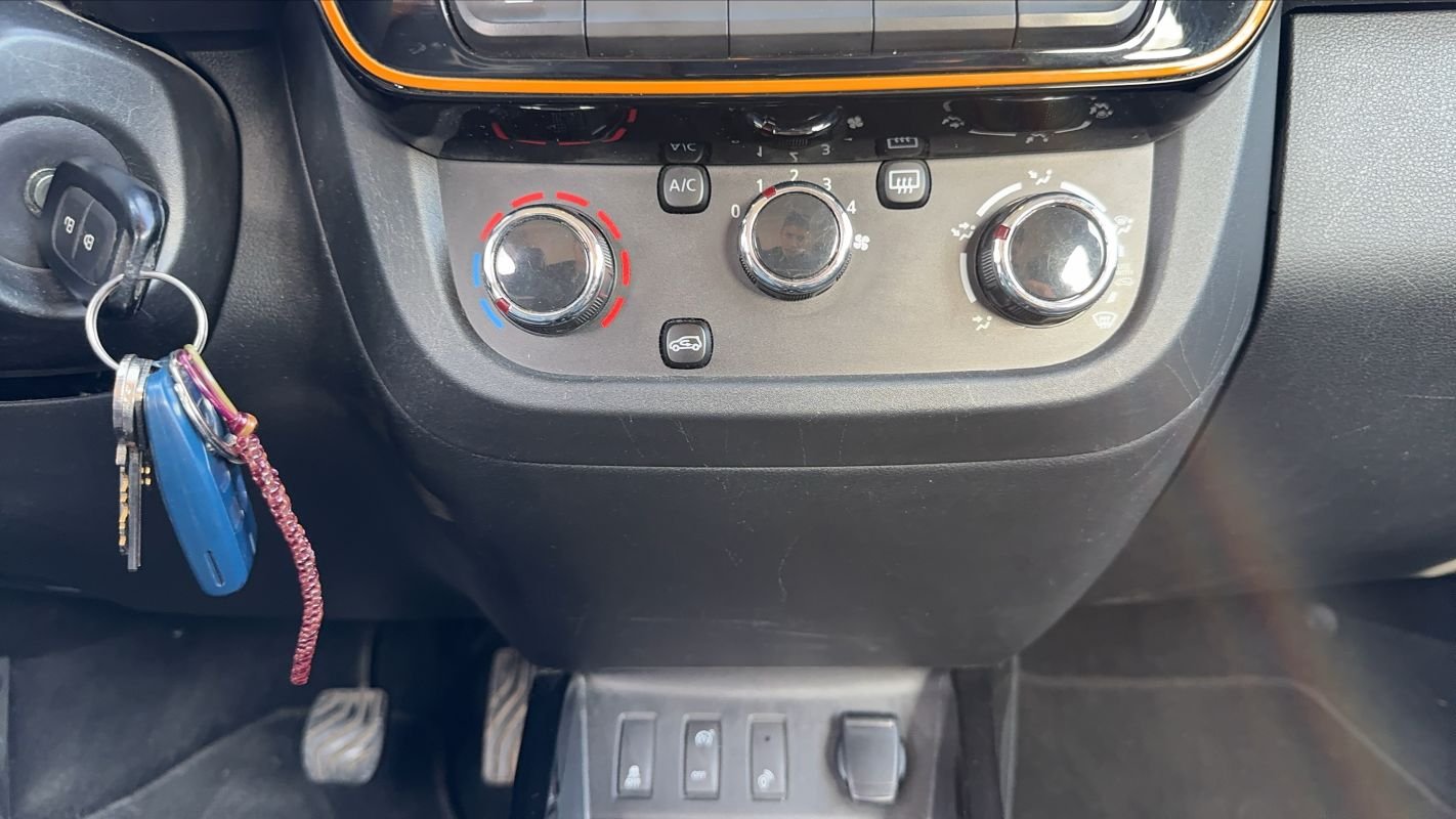 Dacia Spring - Photo 13
