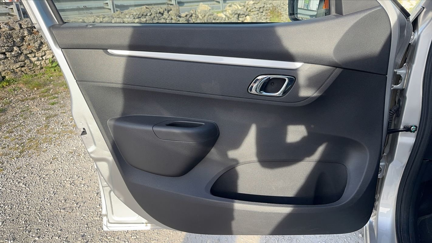 Dacia Spring - Photo 7