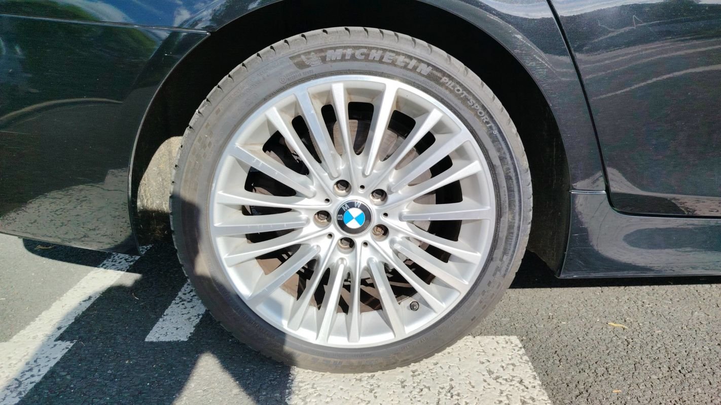 BMW Série 5 - Photo 16