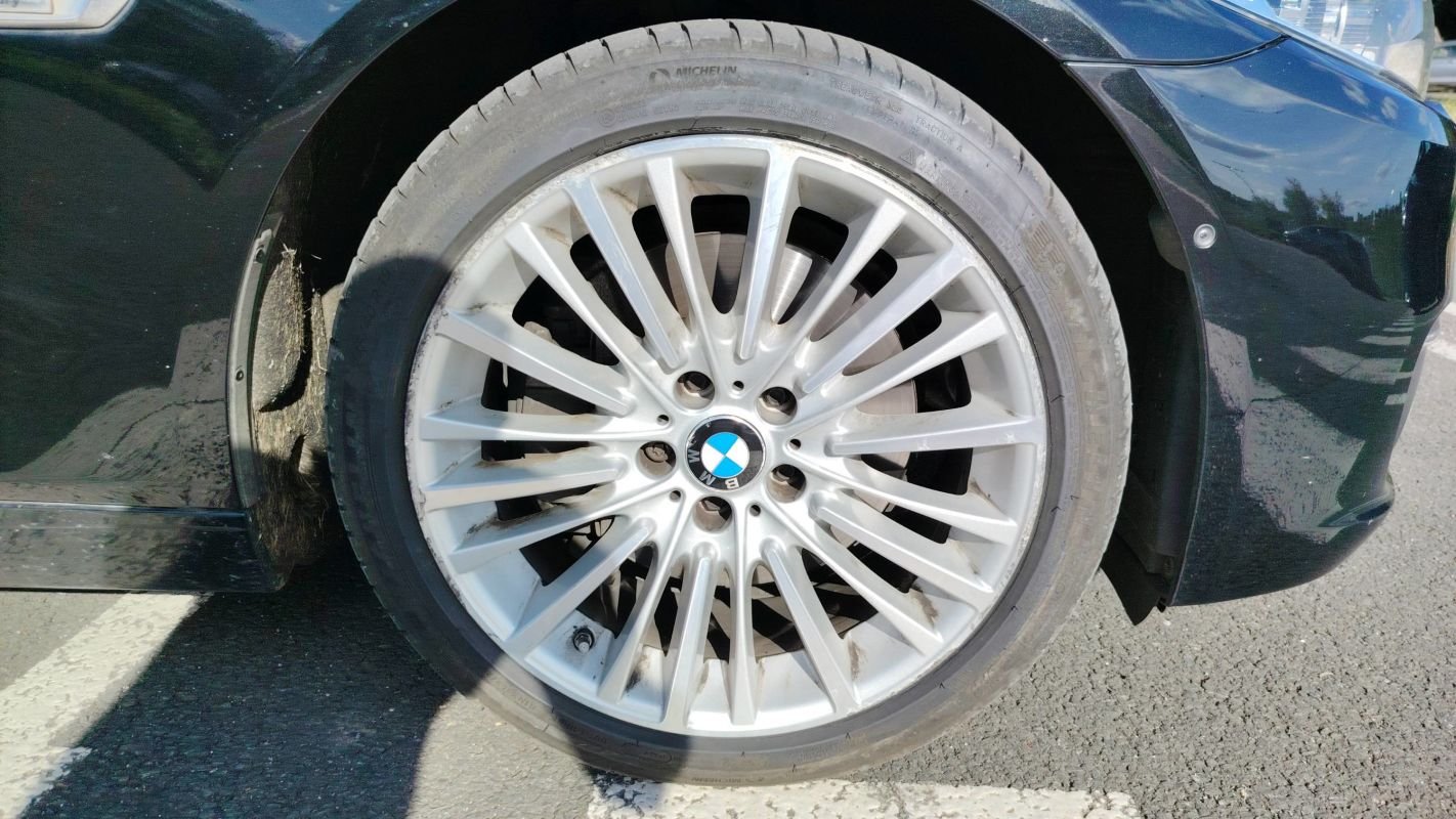 BMW Série 5 - Photo 17