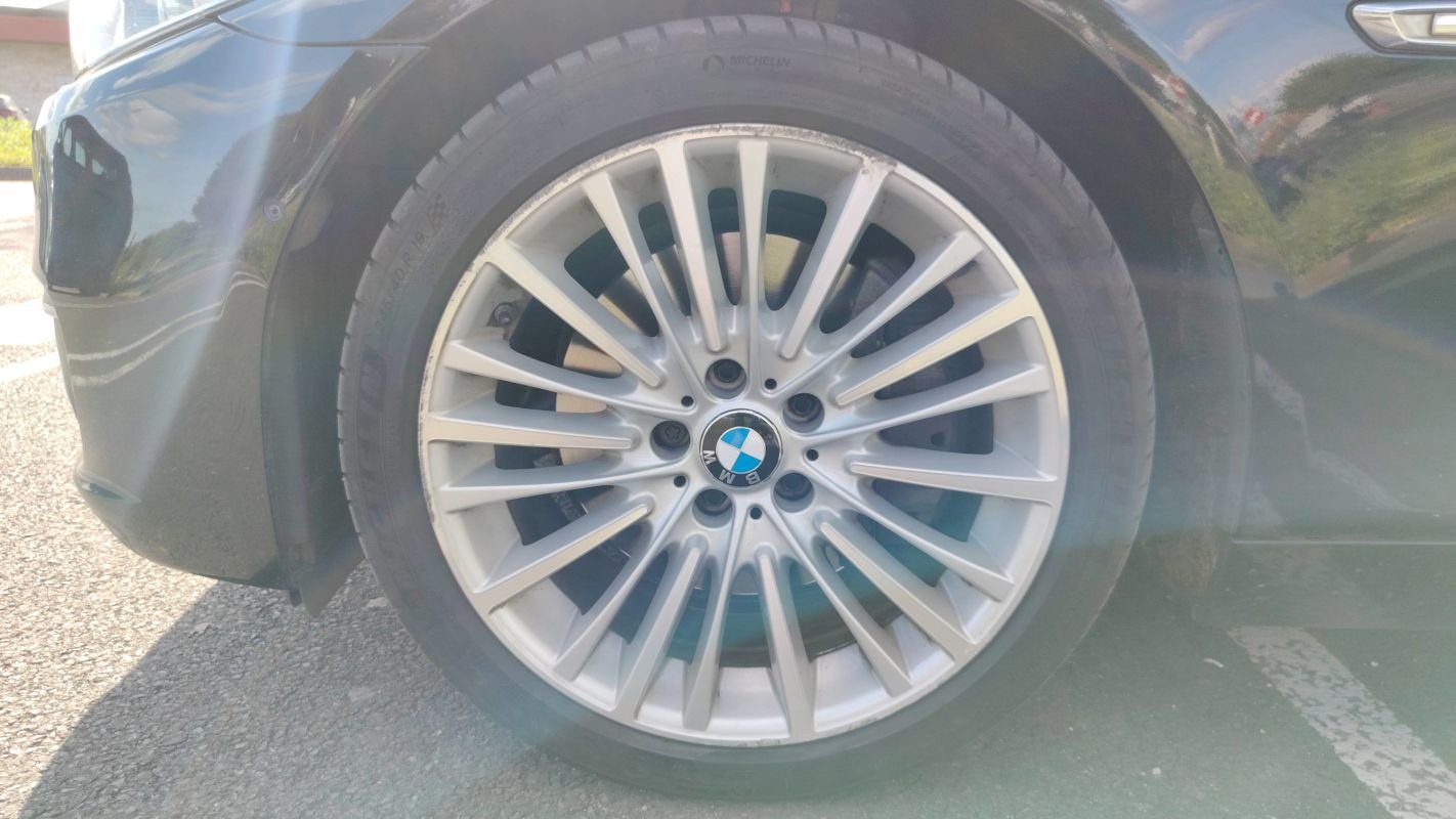 BMW Série 5 - Photo 18