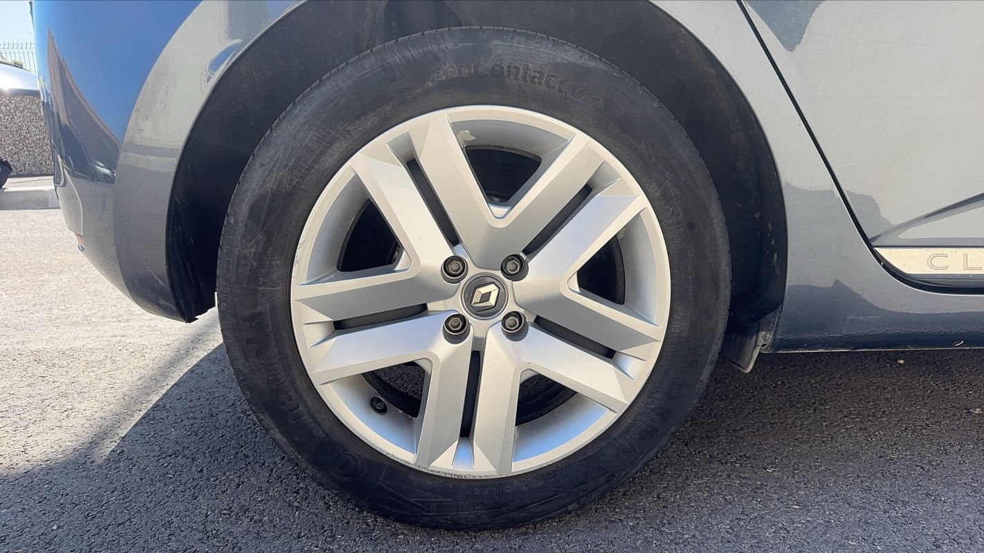 Renault Clio - Photo 16