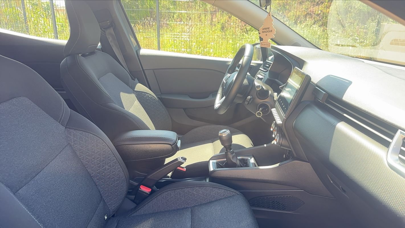 Renault Clio - Photo 27
