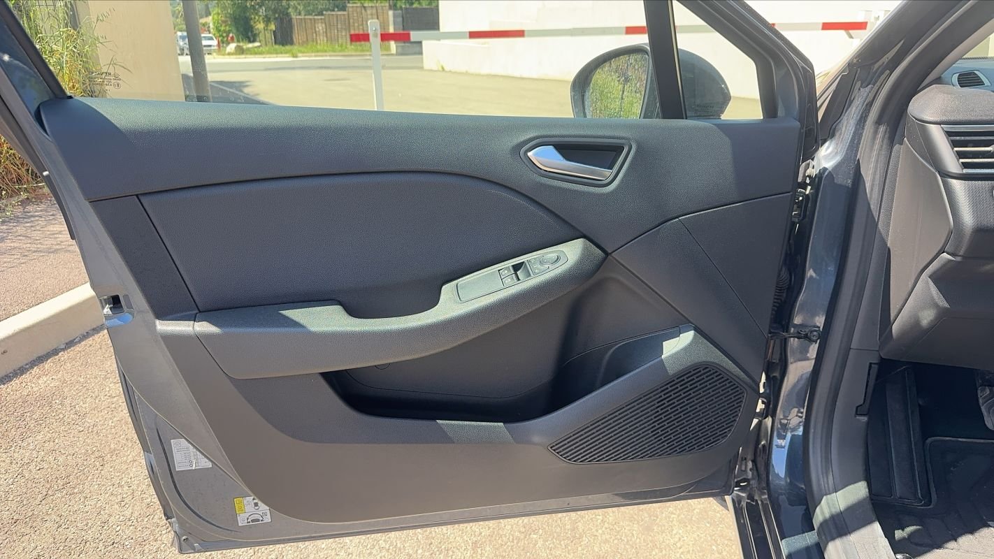Renault Clio - Photo 7