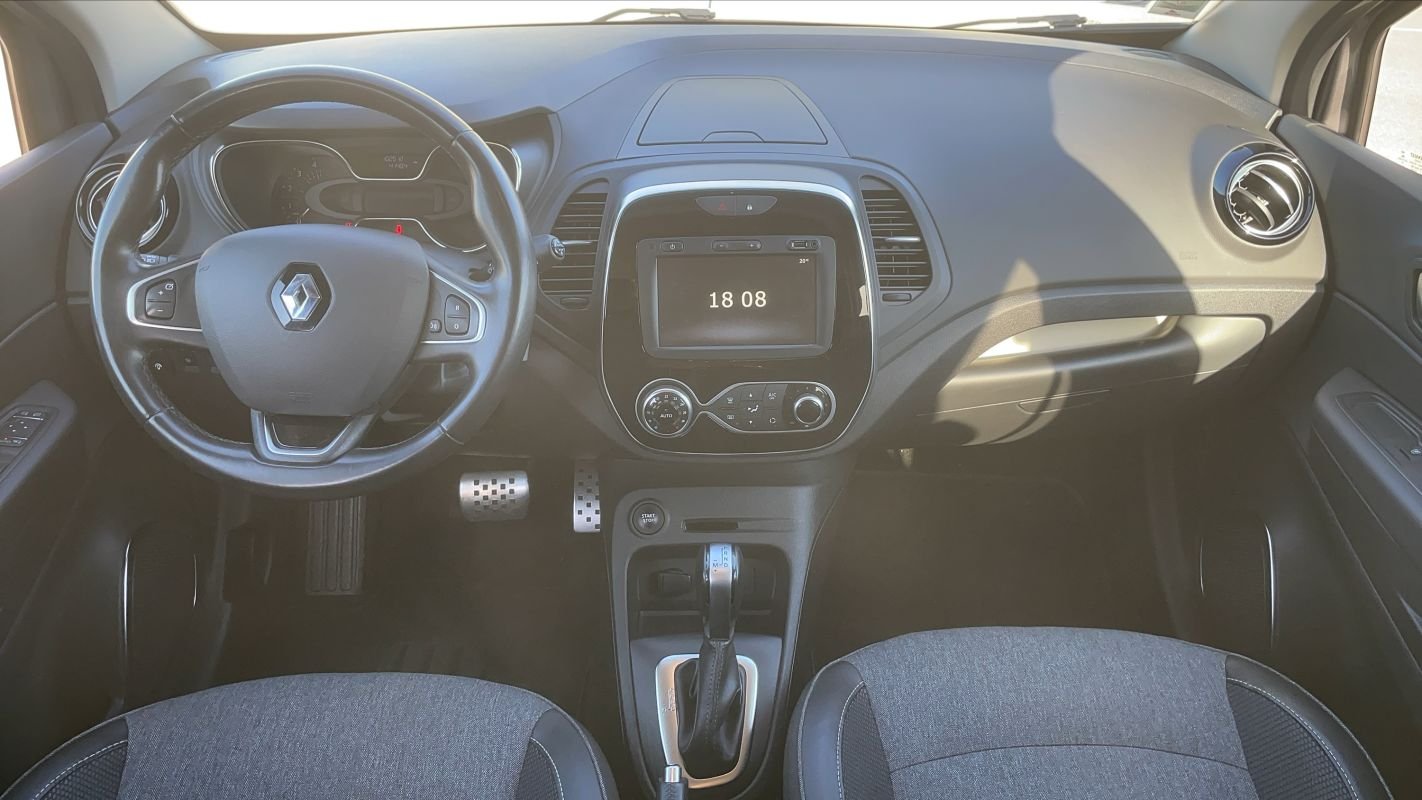 Renault Captur - Photo 11