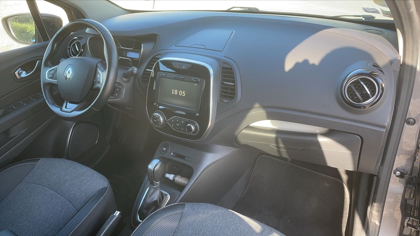 Renault Captur - Photo 10