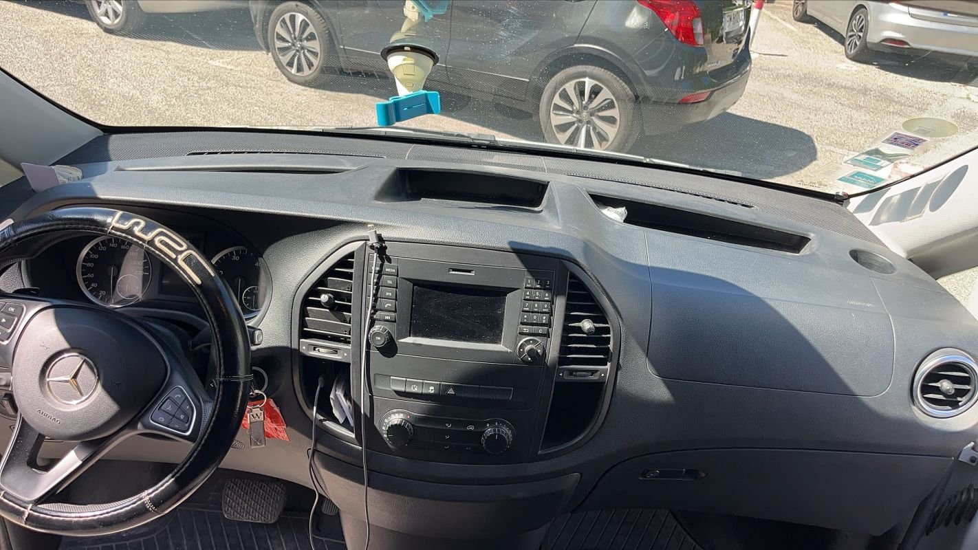 Mercedes Vito - Photo 11