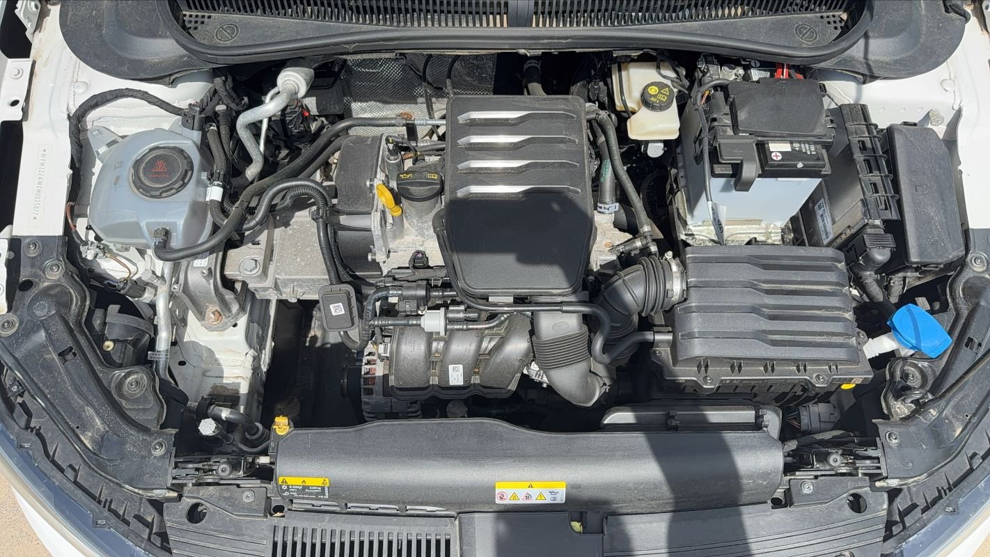 Volkswagen Polo - Photo 15