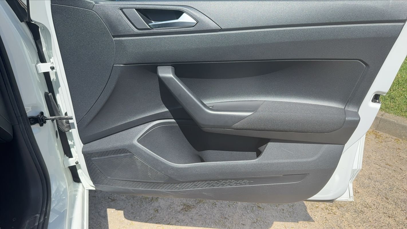 Volkswagen Polo - Photo 23