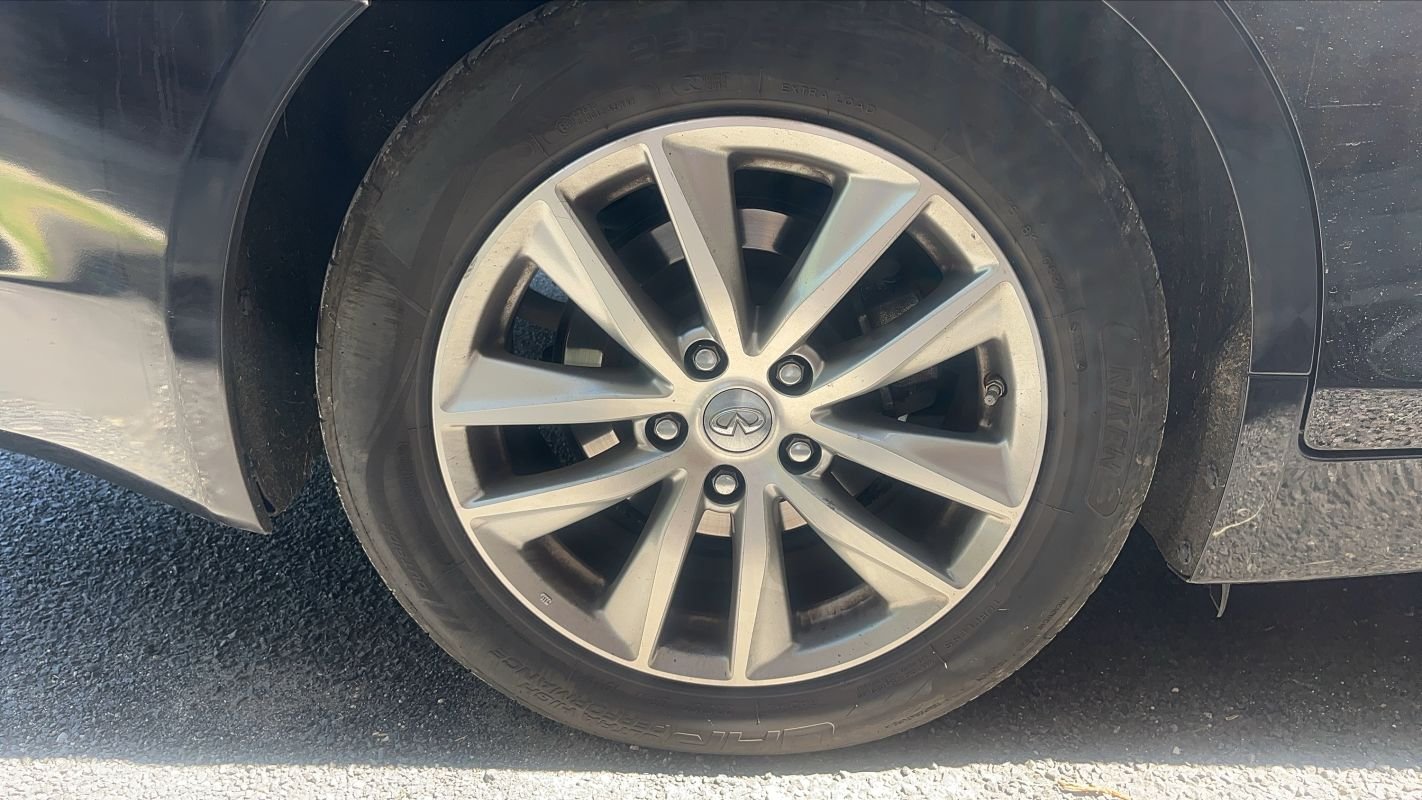 Infiniti Q50 - Photo 16