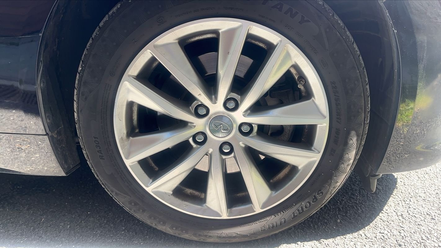Infiniti Q50 - Photo 17
